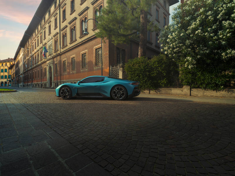 Maserati MCPURA: the essence of performance debuts at Goodwood